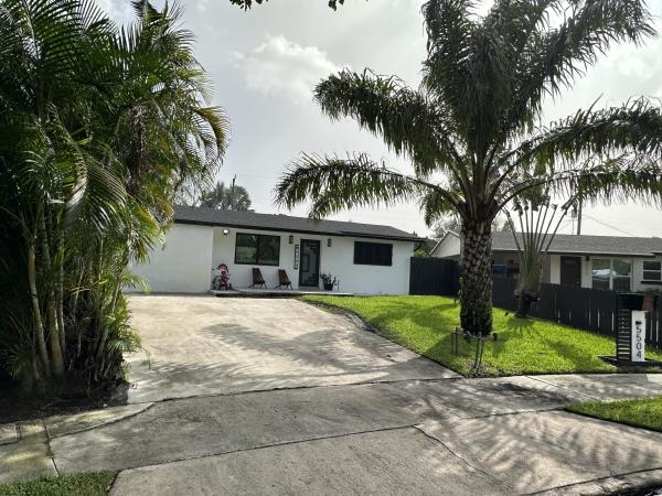 Bacon Park Estates, 5504 Park Cir E, West Palm Beach, Florida 33405, image 1