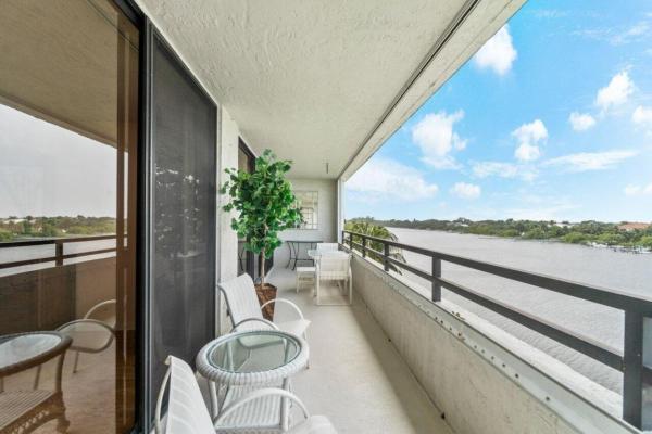 Concordia West, 3555 S Ocean Blvd #414, South Palm Beach, Florida 33480, image 2