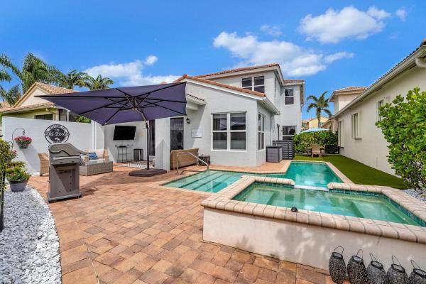 Isle Verde, 192 Isle Verde Way, Palm Beach Gardens, Florida 33418, image 2