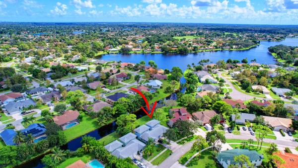 Sugar Pond Manor, 1126 Staghorn St, Wellington, Florida 33414, image 3