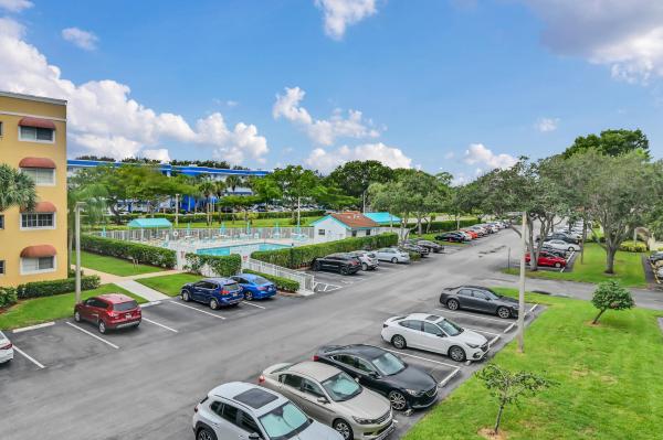 Fairway Club, 4725 Lucerne Lakes Blvd E #302, Lake Worth, Florida 33467, image 1