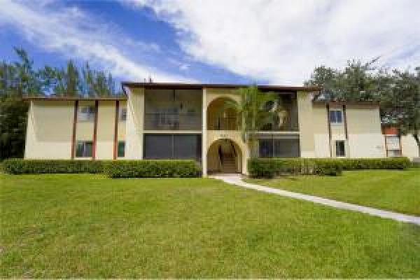 Pine Ridge At Haverhill, 4871 Sable Pine Cir #D1, West Palm Beach, Florida 33417, image 1