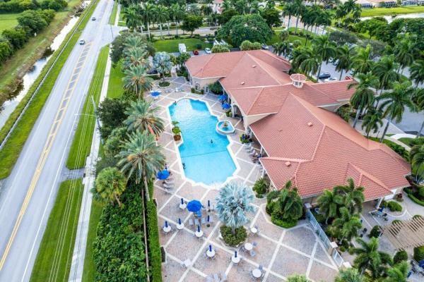 Villa Borghese, 6779 Viale Elizabeth, Delray Beach, Florida 33446, image 2