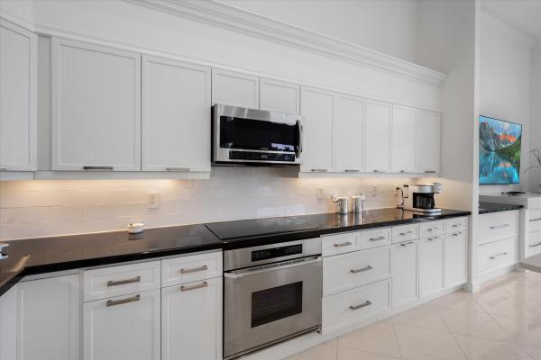 Exeter At Wycliffe, 4901 Exeter Estate Ln, Lake Worth, Florida 33449, image 2
