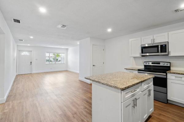 Hathaway Park, 809 SE 4th St, Boynton Beach, Florida 33435, image 1