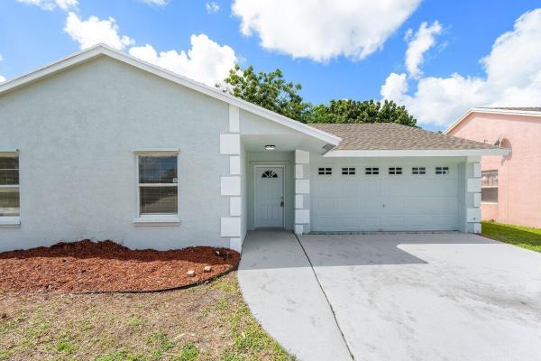 Lee Estates, 5213 Blueberry Hill Ave, Lake Worth Beach, Florida 33463, image 1