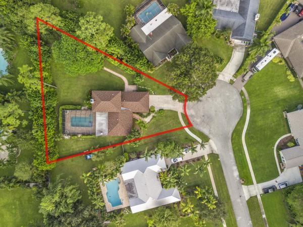 Pinewood East 2 Of Wellington, 12101 Tumbleweed Ct, Wellington, Florida 33414, image 1