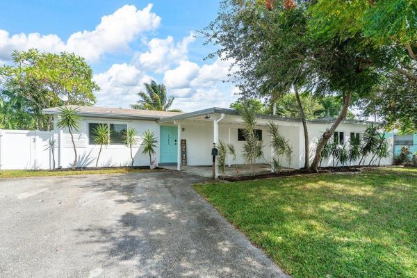 Patterson Park, 5660 NE 2nd Ter, Oakland Park, Florida 33334, image 1