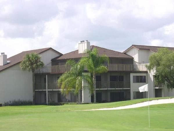 Lakeshore Village Of Meadowood, 3400 Twin Lakes Ter #106, Fort Pierce, Florida 34951, image 1