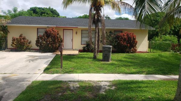 Gramercy Park, 5826 E Bermuda Cir, West Palm Beach, Florida 33407, image 1