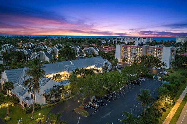 Poolside Villas At Jupiter Ocean & Racquet Club, 1605 S Us Highway 1 #M2-213, Jupiter, Florida 33477, image 1