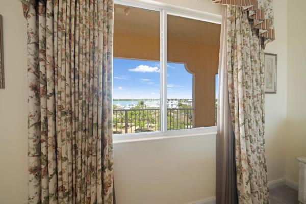 Harbour Isle East, 2 Harbour Isle Dr #5, Fort Pierce, Florida 34949, image 2
