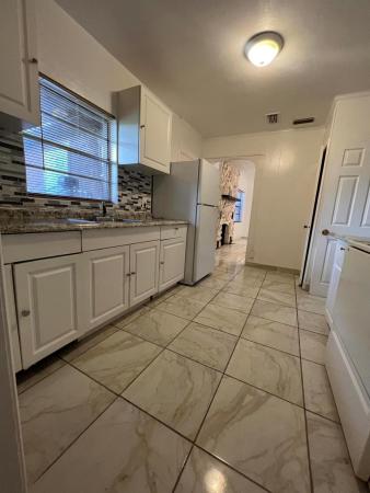 Sunland Gardens, 3404 Avenue O Ave, Fort Pierce, Florida 34950, image 1
