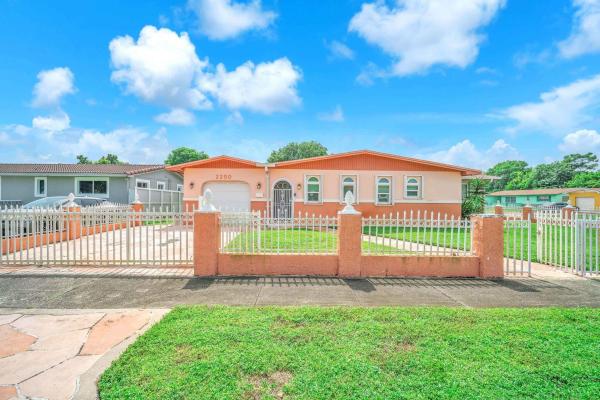 Greendale Estates, 2250 NW 192nd Ter, Miami Gardens, Florida 33056, image 1