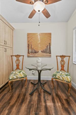 Fairmont Place, 4716 Boxwood Cir, Boynton Beach, Florida 33436, image 2