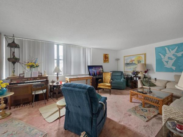 Villa Dorada, 20441 NE 30th Ave #424-9, Aventura, Florida 33180, image 3