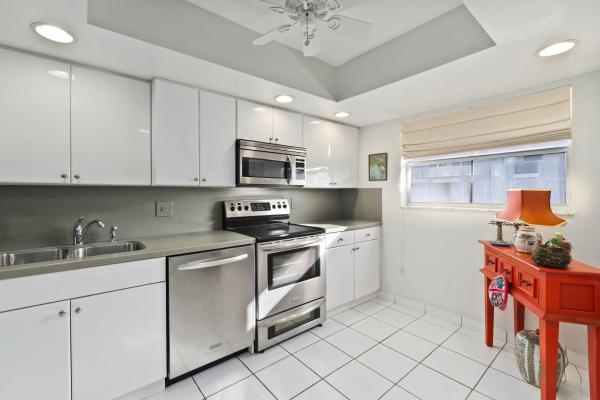 The Colonnades, 1225 Carlton Ct #103, Fort Pierce, Florida 34949, image 1