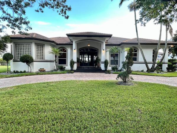 Vista Lakes, 15342 SW 17th St, Davie, Florida 33326, image 1