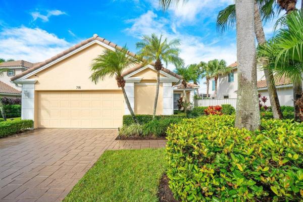 Pinehurst, 718 Pinehurst Way, Palm Beach Gardens, Florida 33418, image 1