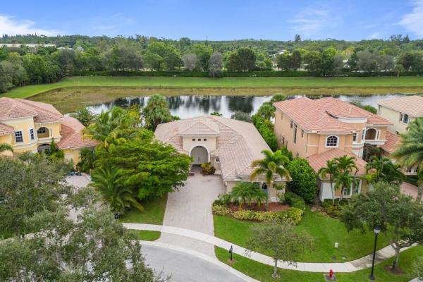 Wellington View, 694 Edgebrook Ln, Royal Palm Beach, Florida 33411, image 1
