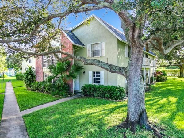 Gardenway, 12138 Alternate A1a #I3, Palm Beach Gardens, Florida 33410, image 1