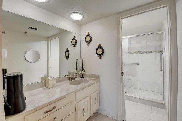 Bridgewood Midrise At Boca West Country Club, 1575 Bridgewood Dr, Boca Raton, Florida 33434, image 2