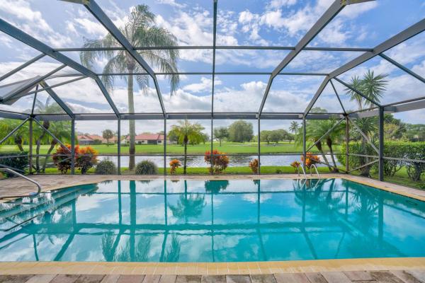 Glengary, 9 Lochwick Rd, Palm Beach Gardens, Florida 33418, image 1