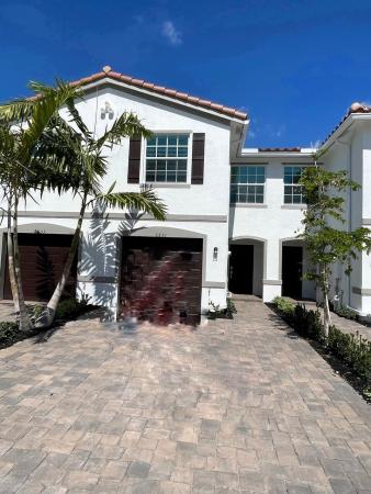 Lakewood Cove, 6851 Broadwater Ln, Lake Worth Beach, Florida 33467, image 1