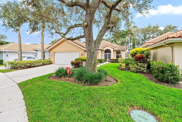 The Hamptons At Maplewood, 190 E Hampton Way, Jupiter, Florida 33458, image 1