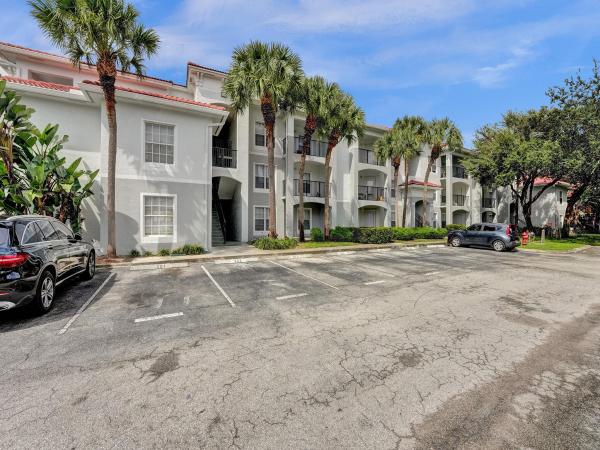 The Condominiums At Courtney Park, 5048 Lantana Rd ##5202, Lake Worth Beach, Florida 33463, image 1