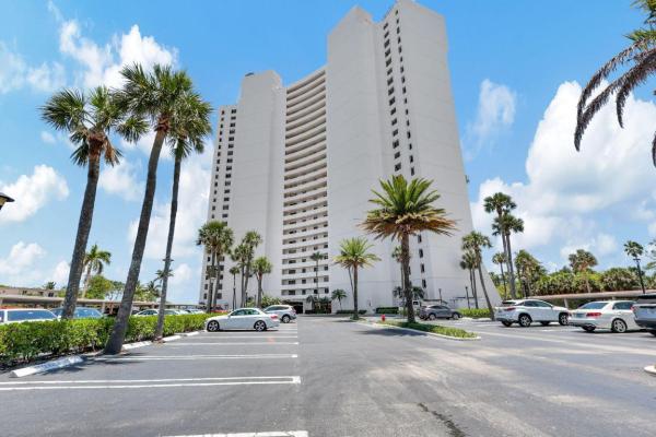 Placido Mar, 5200 N Flagler Dr #703, West Palm Beach, Florida 33407, image 2