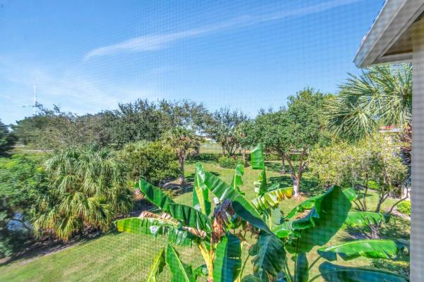 Crystal Pointe At Coral Lakes, 12438 Crystal Pointe Dr #202, Boynton Beach, Florida 33437, image 2
