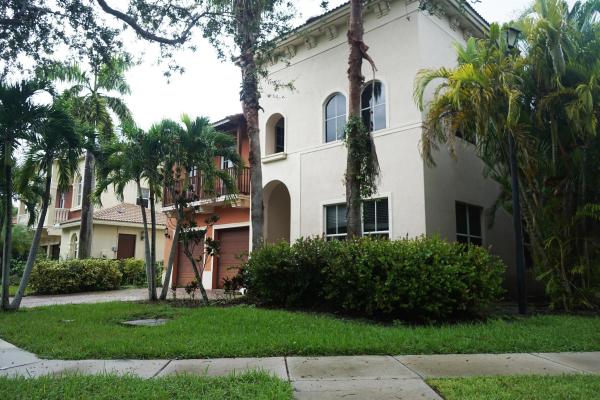 Worthington Estates, 9273 Nugent Trl, West Palm Beach, Florida 33411, image 1