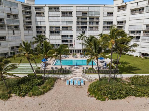Penthouse Towers, 3101 S Ocean Blvd #412, Highland Beach, Florida 33487, image 1
