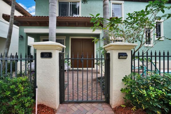 Library Commons, 140 NW Emerson Pl, Boca Raton, Florida 33432, image 1