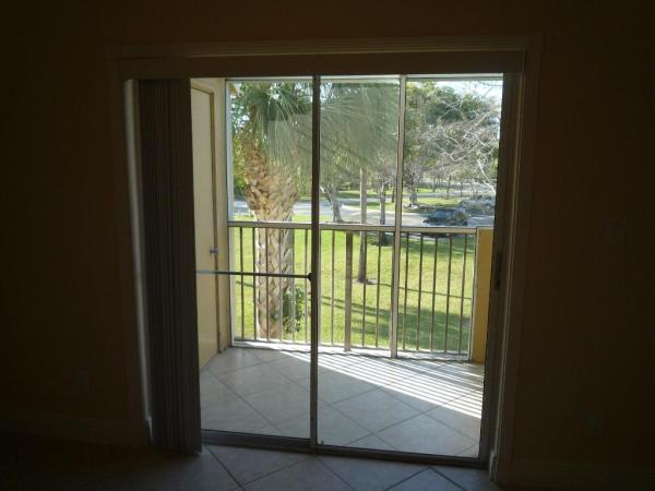 Water's Edge At Deerfield, 800 Cypress Park Way #O1, Deerfield Beach, Florida 33064, image 2