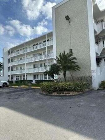 Wellington At Century Village, 442 Wellington H #442, West Palm Beach, Florida 33417, image 1