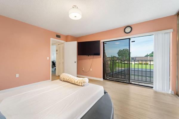Heritage Village Of Palm Beach Lakes, 7127 71st Way, West Palm Beach, Florida 33407, image 2
