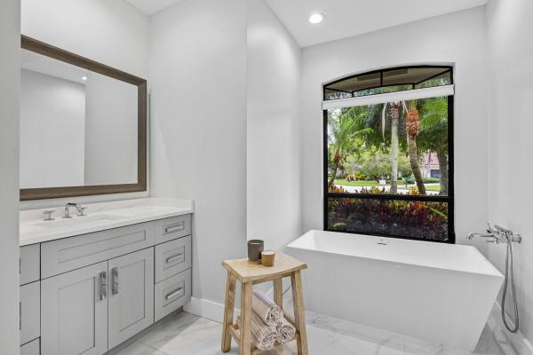 The Island, 36 Cayman Pl, Palm Beach Gardens, Florida 33418, image 2