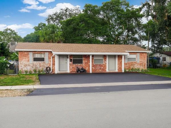 Davie Heights, 4350-4352 SW 62nd Ave #1-2, Davie, Florida 33314, image 1