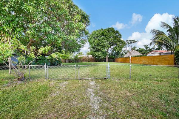 Forest Hills, 731 SW 28th Ave, Boynton Beach, Florida 33435, image 2