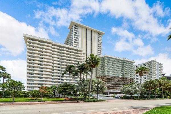 Playa Del Mar, 3900 Galt Ocean Dr #309, Fort Lauderdale, Florida 33308, image 1