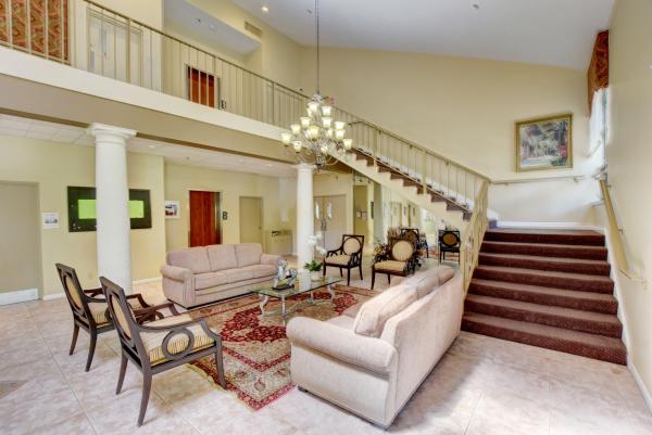 Palm Chase Lakes, 10050 Andrea Ln, Boynton Beach, Florida 33437, image 1