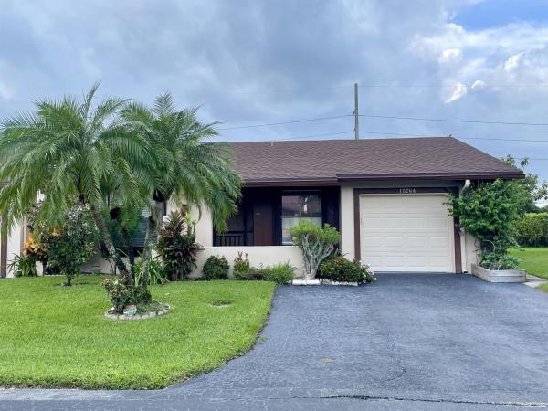 Philodendron At Las Verdes, 15764 Philodendron Cir, Delray Beach, Florida 33484, image 1