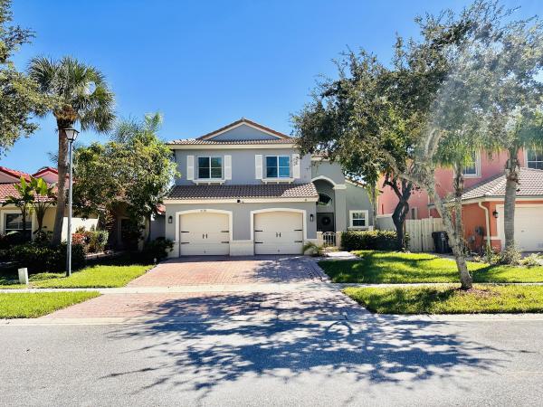 Superior At Lakes Of Laguna, 4176 Torres Cir, West Palm Beach, Florida 33409, image 1
