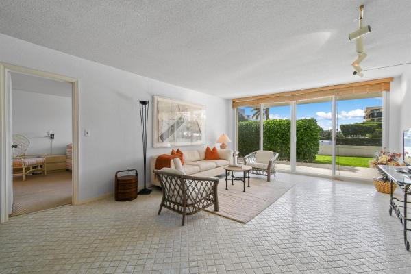 Carlyle House, 2773 S Ocean Blvd #116, Palm Beach, Florida 33480, image 1