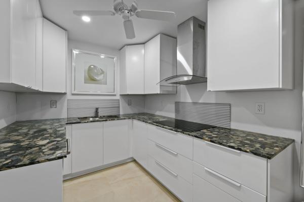 Carlyle House, 2773 S Ocean Blvd #1160, Palm Beach, Florida 33480, image 2