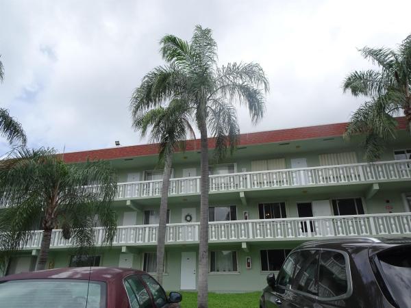 Regal Palms, 3100 Springdale Blvd #314, Palm Springs, Florida 33461, image 1