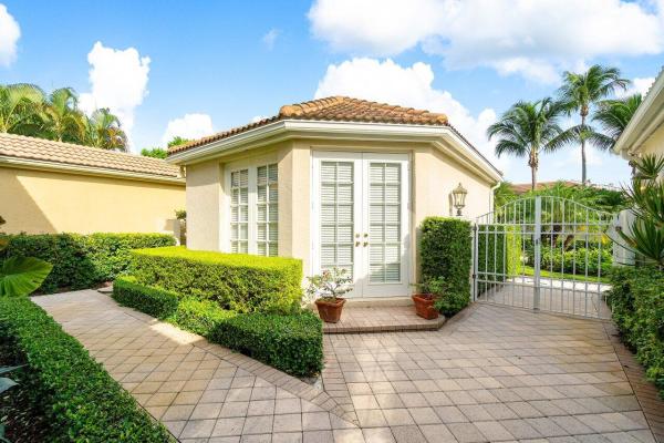 Crystal Bay, 1124 Crystal Dr, Palm Beach Gardens, Florida 33418, image 1