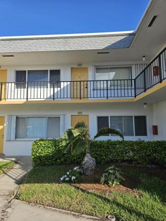 Murry Hills, 2920 Lake Osborne Dr #209, Lake Worth Beach, Florida 33461, image 1